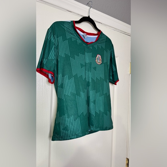 Mexico Jersey Women’s Size L. - Picture 2 of 10
